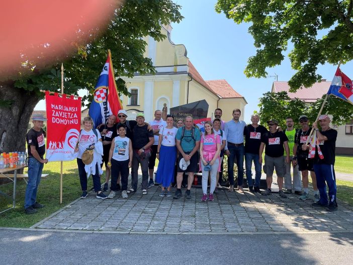 Hodočasnici Marijanskog zavjeta za domovinu posjetili Sibinj