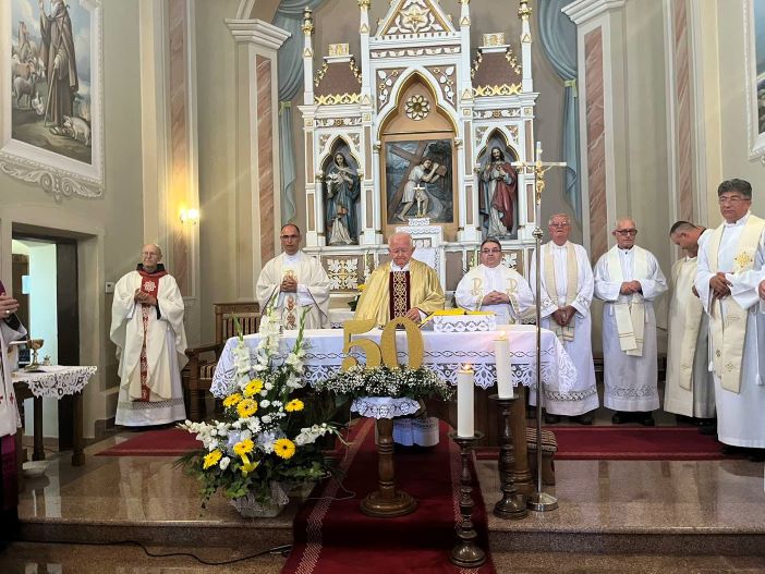 Proslavljena zlatna misa mons. Stjepana Belobrajdića