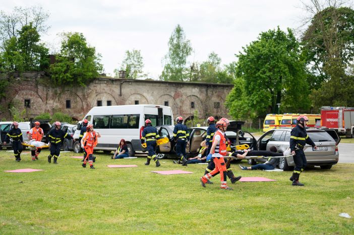 Vježbom medicinskog zbrinjavanja velike prometne nesreće obilježen Nacionalni dan hitne medicinske službe